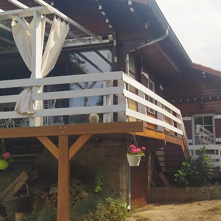 Logement Independant Attenant A Une Maison Dans Grand Jardin Retournac Exterior photo